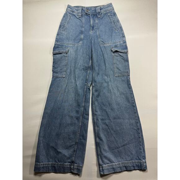 Forever 21 Denim - Forever 21 Women's Baggy Wide Leg Cargo Blue  Jeans - Size 24x31*